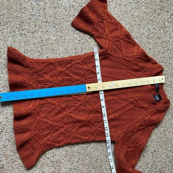 Moda International Fisherman Knit Wool Blend Girl Sweater size XS - Picture 2 of 3